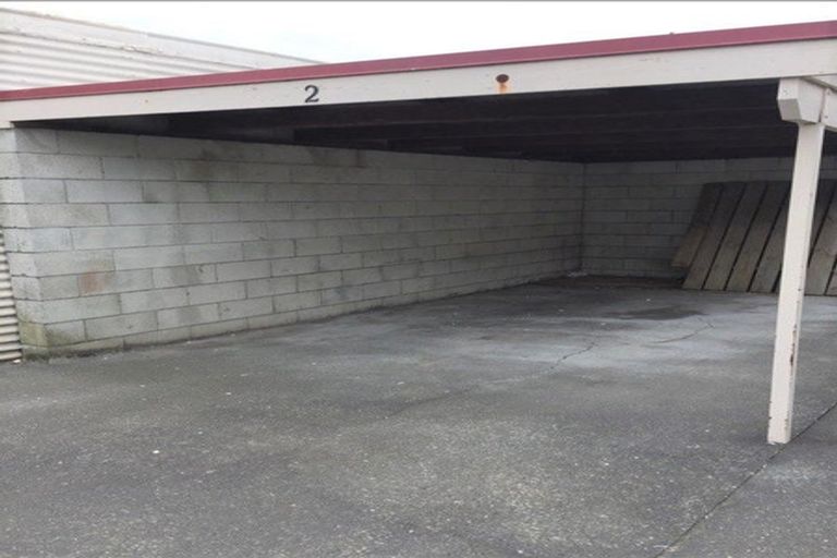 Photo of property in 2/402 Lyndon Road West, Hastings, 4122