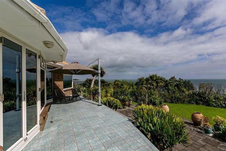 Photo of property in 16b Motukari Place, Onaero, Waitara, 4383