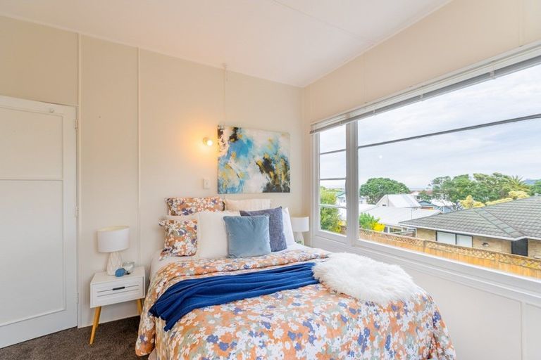 Photo of property in 14 Manly Street, Paraparaumu Beach, Paraparaumu, 5032