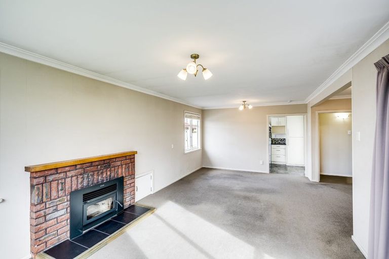Photo of property in 17 Hinton Road, Taradale, Napier, 4112