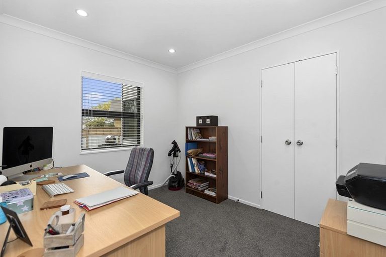 Photo of property in 28 Palliser Drive, Huntington, Hamilton, 3210