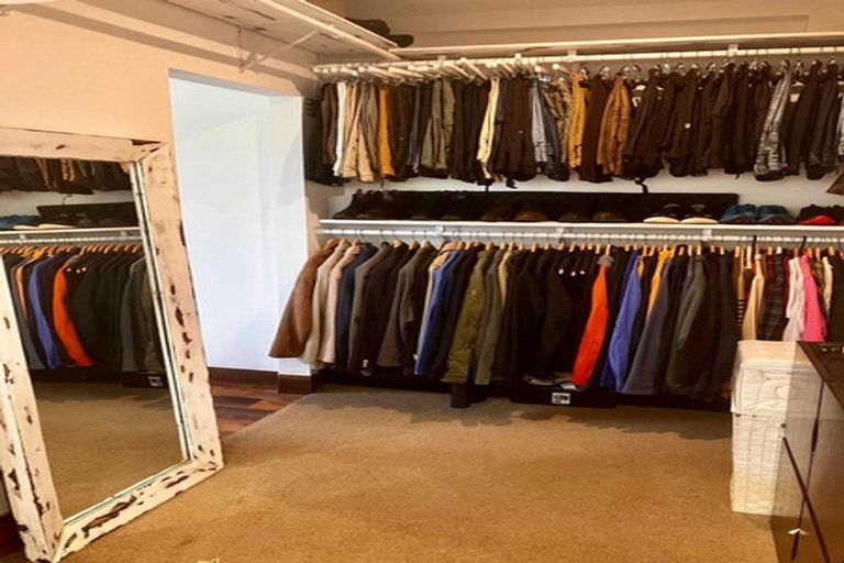 Photo of property in 101 Seaward Road, Edendale, 9825