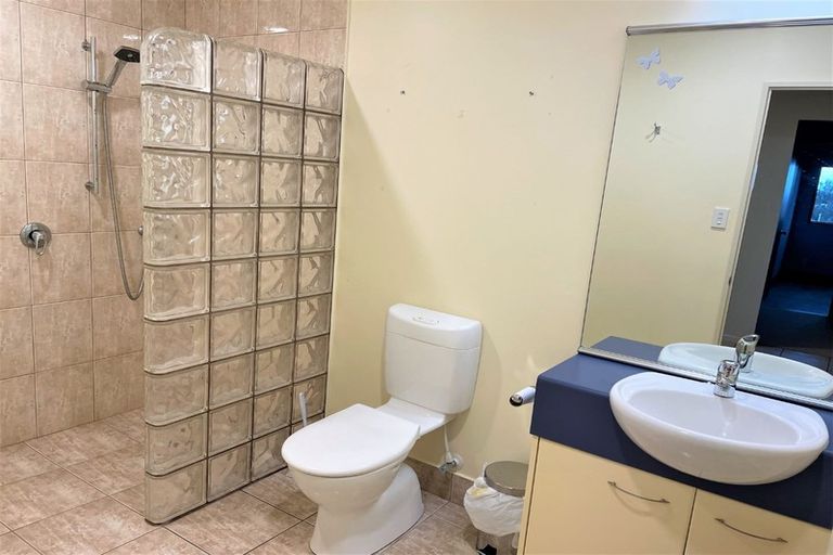 Photo of property in 75 Churchill Drive, Taradale, Napier, 4112