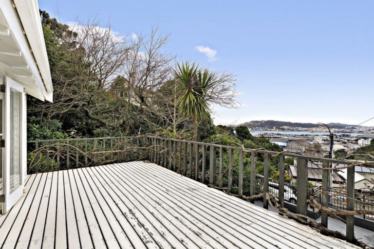 Photo of property in 49 Barnard Street, Wadestown, Wellington, 6012