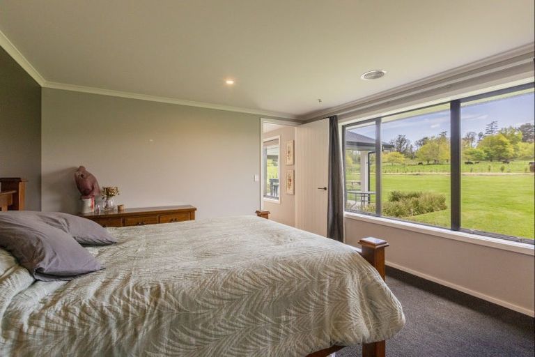 Photo of property in 102 Lindsay Road, Waipukurau, 4283