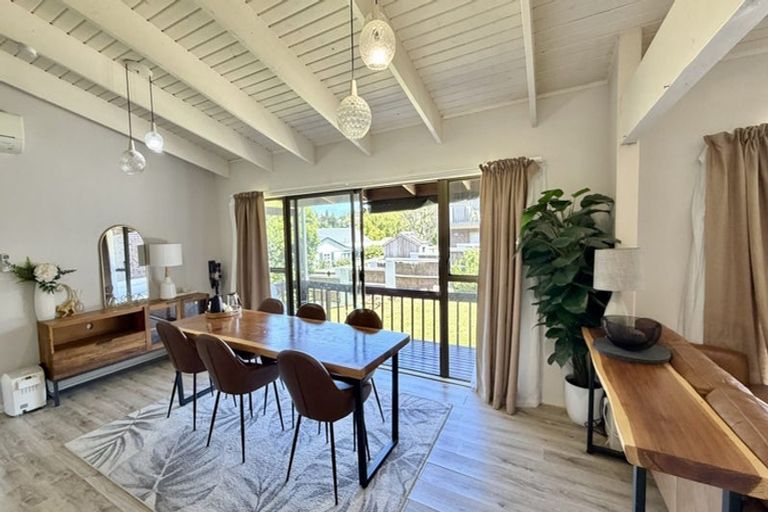 Photo of property in 5 Holyoake Place, Chatswood, Auckland, 0626
