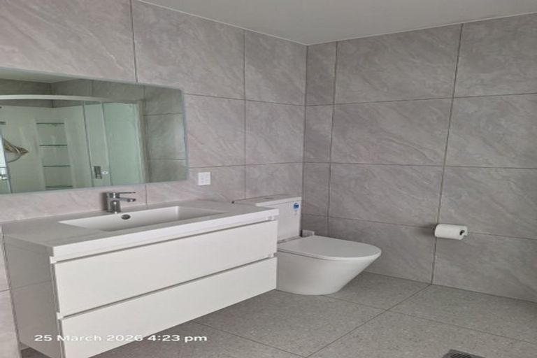 Photo of property in 8 Chamberlain Road, Karori, Wellington, 6012