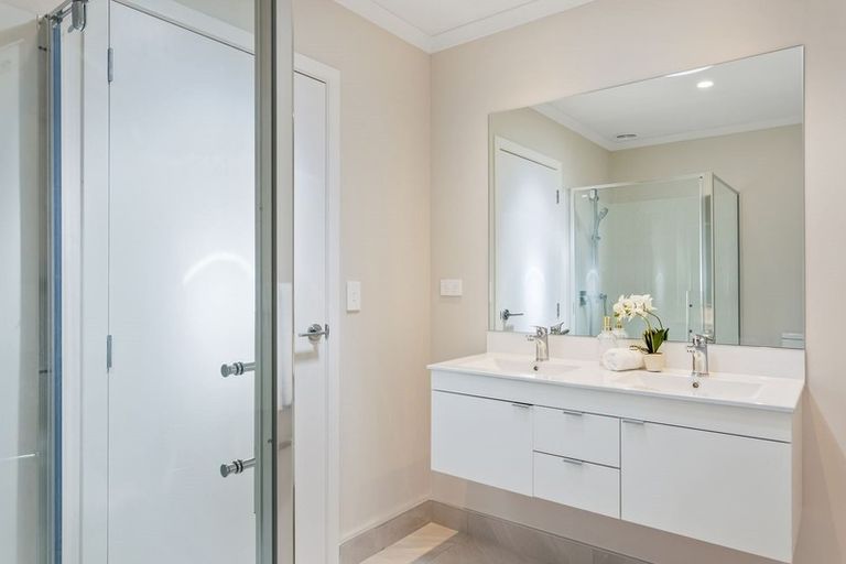 Photo of property in 63 Mapou Road, Hobsonville, Auckland, 0616