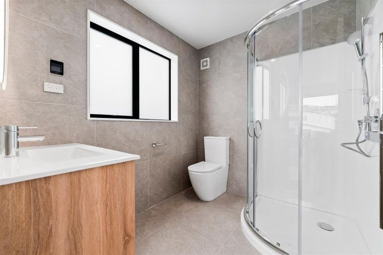 Photo of property in 4 Ta Moko Drive, Gulf Harbour, 0930