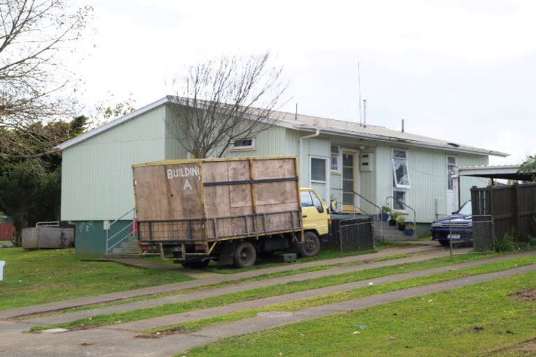 Photo of property in 22 Ashmore Place, Favona, Auckland, 2024