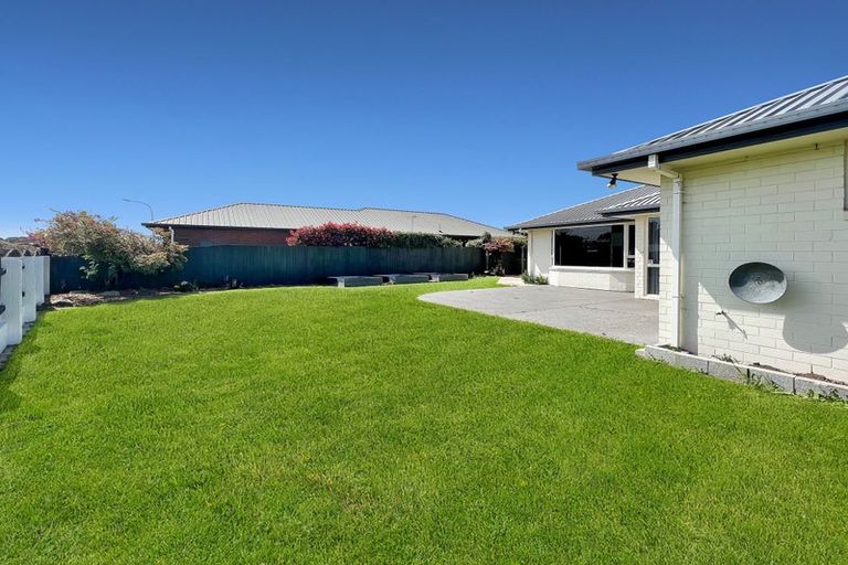 Photo of property in 90 Fairweather Crescent, Kaiapoi, 7630