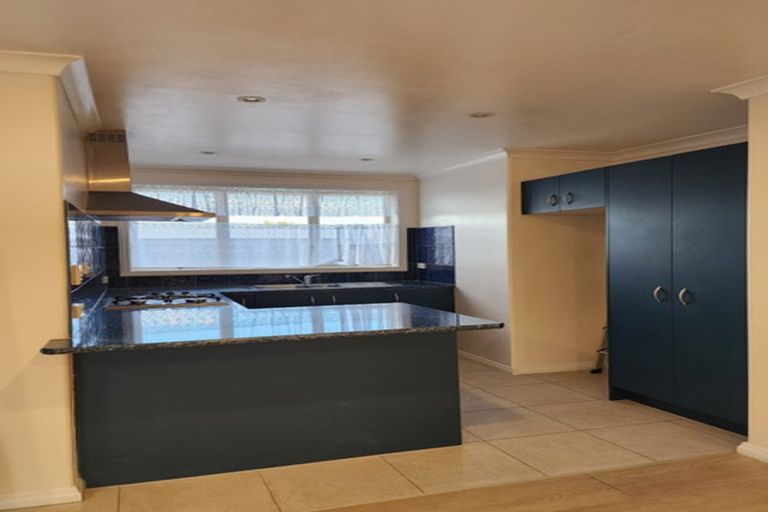 Photo of property in 2 Hastie Avenue, Mangere Bridge, Auckland, 2022