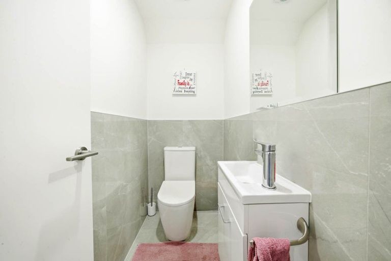 Photo of property in 32 Bight Road, Long Bay, Auckland, 0630