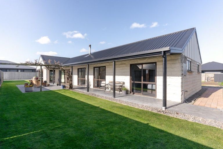 Photo of property in 133 Brookside Road, Rolleston, 7614