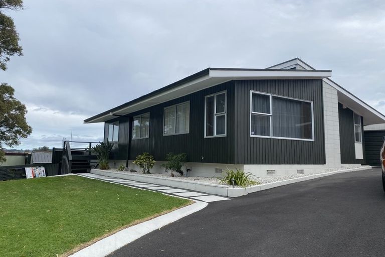 Photo of property in 23 Graham Place, Bellevue, Tauranga, 3110