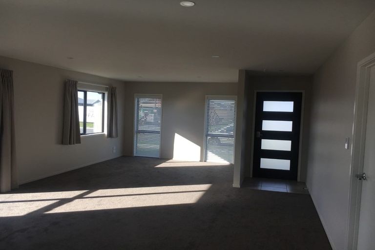 Photo of property in 52 Longcot Drive, Rolleston, 7615