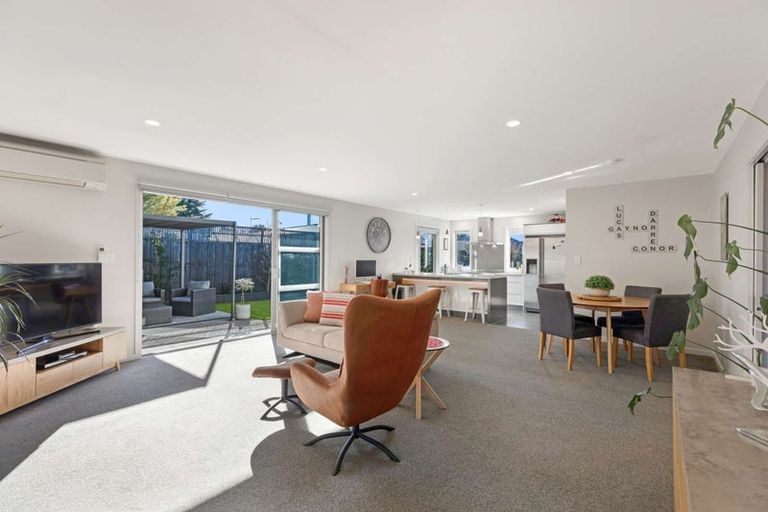 Photo of property in 12b Awa Place, Rangiora, 7400