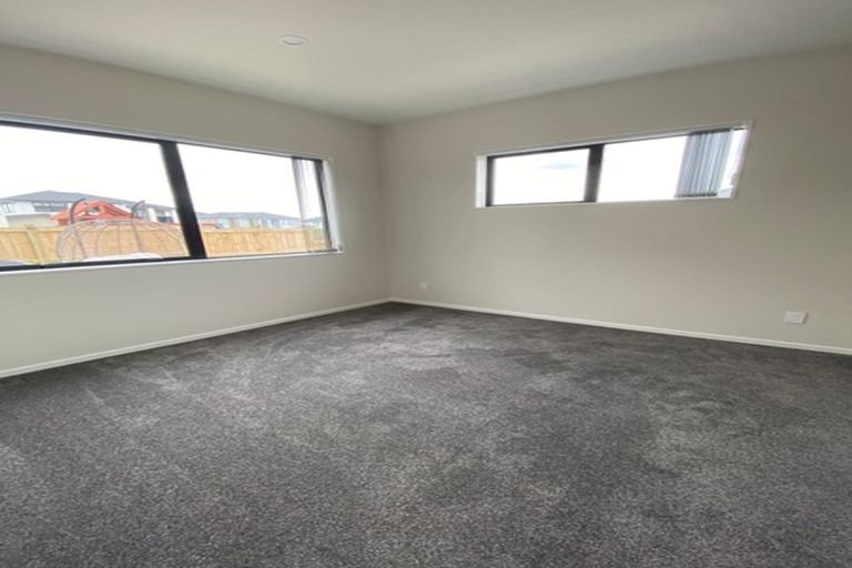Photo of property in 13 Downpatrick Drive, Flat Bush, Auckland, 2019