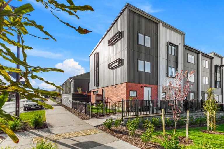 Photo of property in 80 Selo Street, Glen Eden, Auckland, 0602