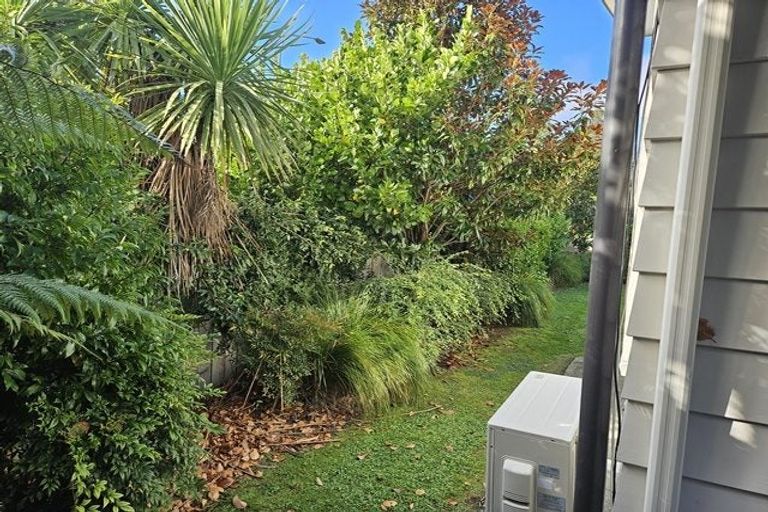 Photo of property in 79 Te Awe Awe Street, Hokowhitu, Palmerston North, 4410