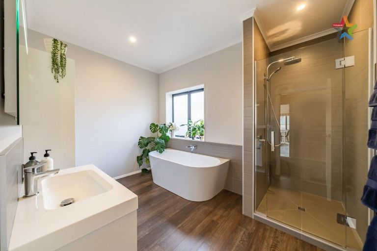 Photo of property in 8 Collingwood Street, Waterloo, Lower Hutt, 5011