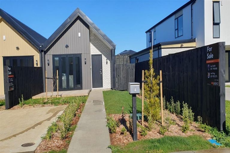 Photo of property in 11 Waikaha Street, Pokeno, 2472