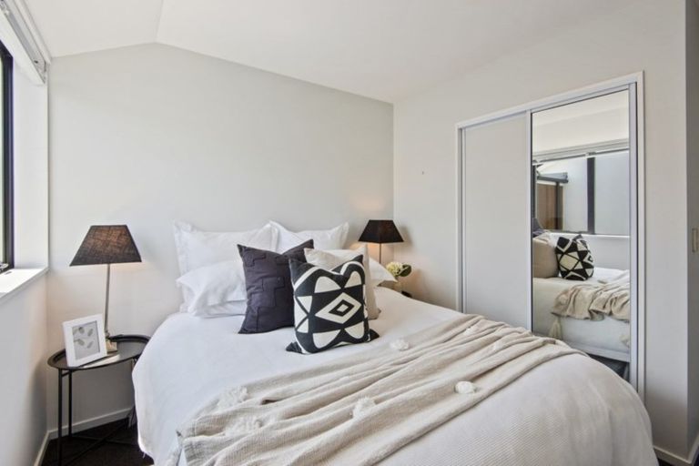 Photo of property in 107 Caledonian Road, St Albans, Christchurch, 8014