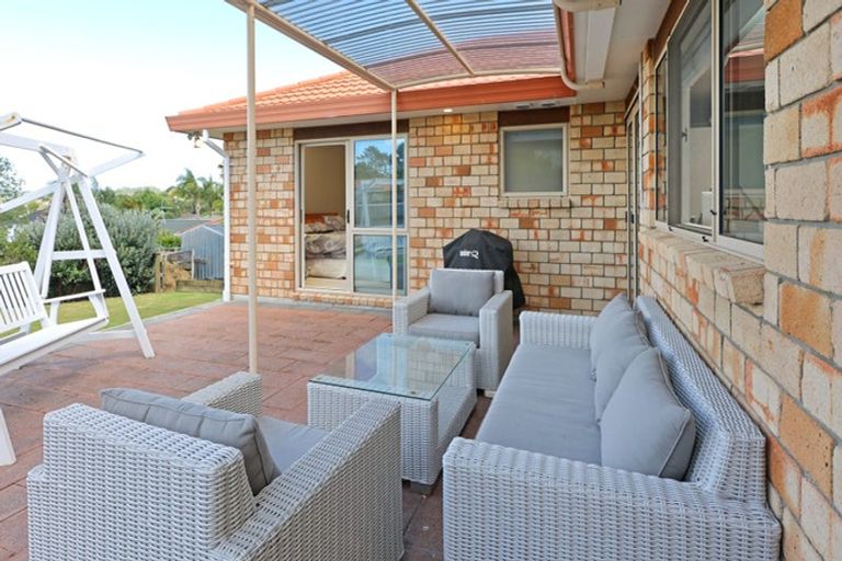 Photo of property in 3 San Antonio Way, Henderson, Auckland, 0612