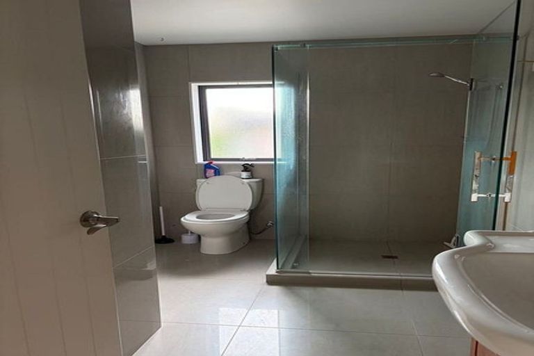 Photo of property in 219a Gills Road, Albany Heights, Auckland, 0632