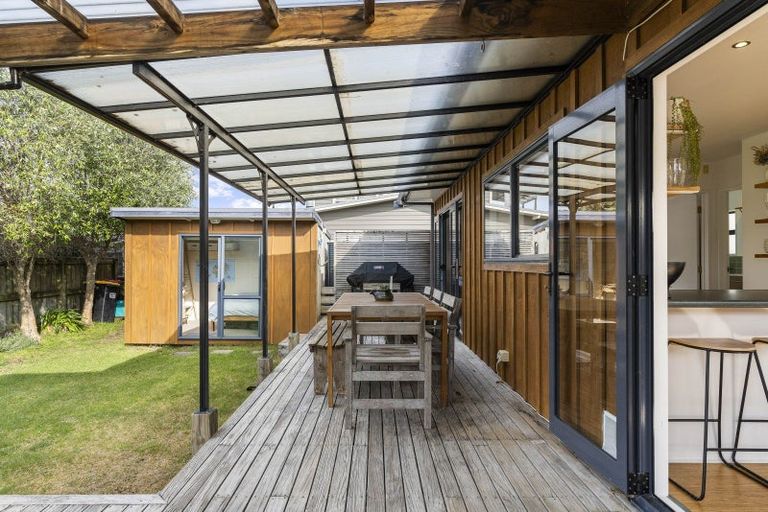 Photo of property in 112a Kiwi Road, Whangamata, 3620