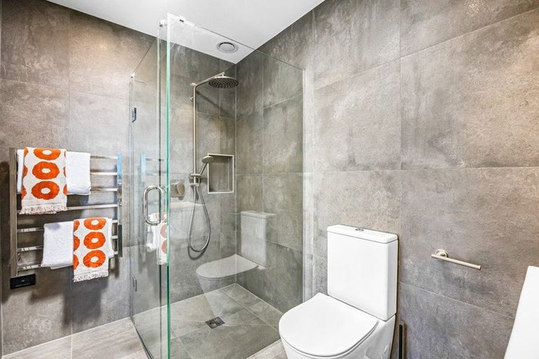 Photo of property in 3 Jack Seabrook Road, Hobsonville, Auckland, 0616