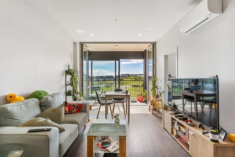 Photo of property in 602/2a Munroe Lane, Albany, Auckland, 0632