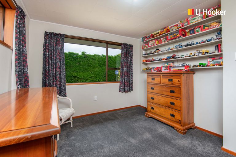 Photo of property in 495 Centre Road, Momona, Outram, 9073