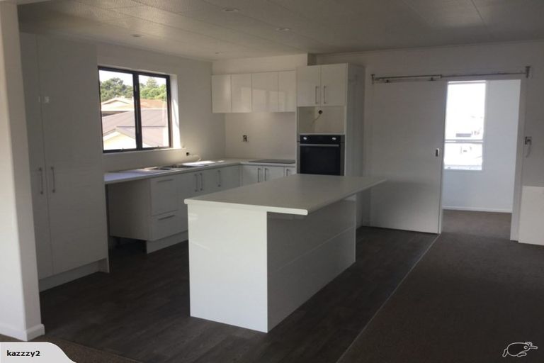 Photo of property in 27 Elizabeth Street, Orewa, 0931