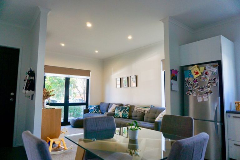 Photo of property in 8 Saltmarsh Road, Hobsonville, Auckland, 0616