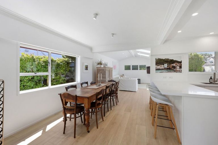 Photo of property in 46 Luton Avenue, Sunnyhills, Auckland, 2010