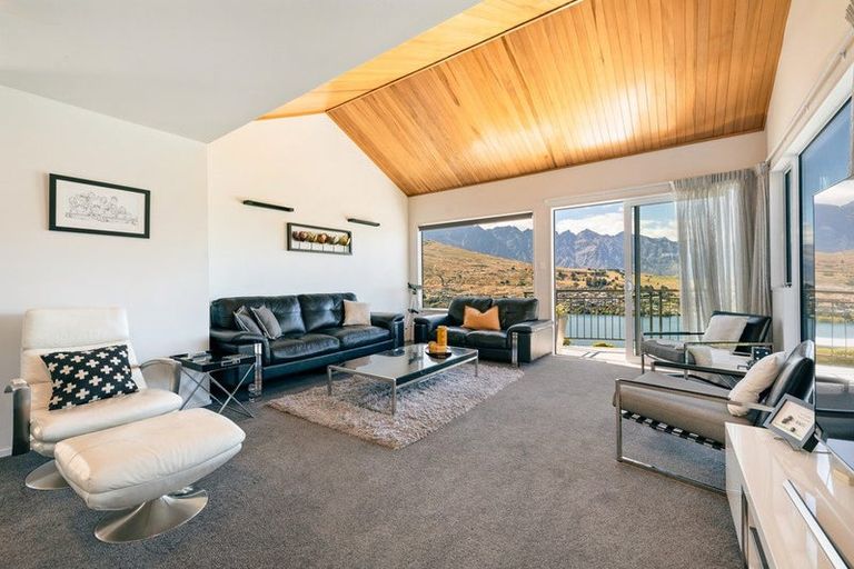 Photo of property in 108 Panorama Terrace, Queenstown, 9300