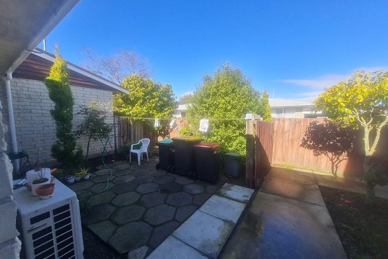 Photo of property in 3/104 Picton Avenue, Riccarton, Christchurch, 8011
