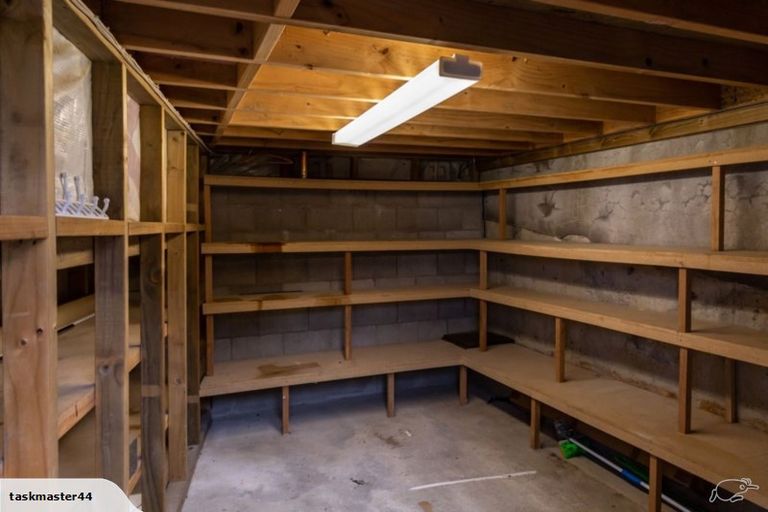 Photo of property in 90b Awa Road, Seatoun, Wellington, 6022