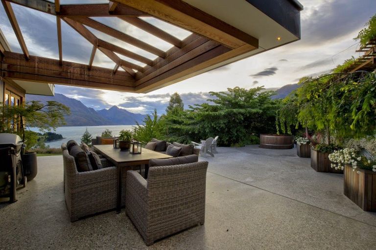 Photo of property in 27 Edinburgh Drive, Queenstown, 9300