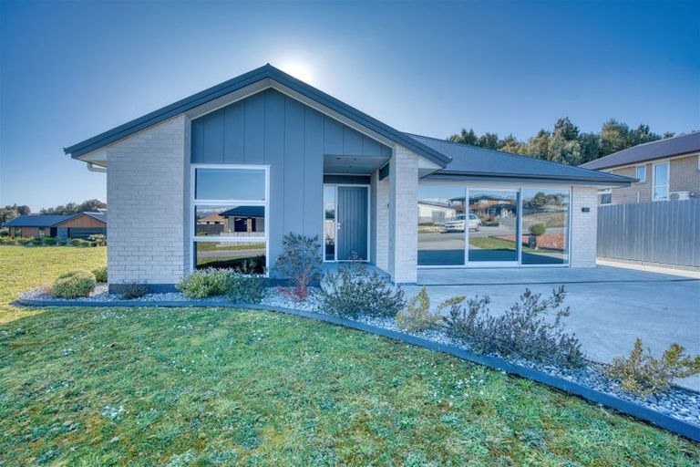 Photo of property in 25 Racecourse Terrace Rise, Hokitika, 7882