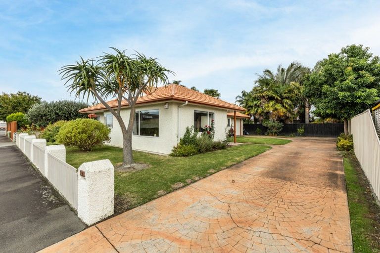 Photo of property in 2a Cassino Crescent, Onekawa, Napier, 4110