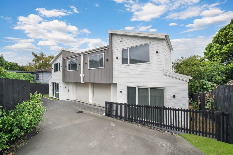 Photo of property in 33a Riverhills Avenue, Pakuranga Heights, Auckland, 2010