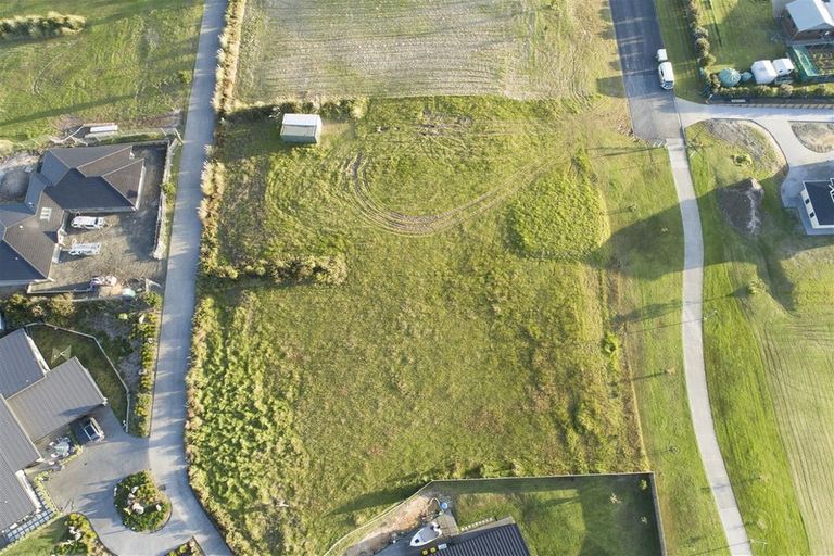 Photo of property in 3 Laguna Place, Matakatia, Whangaparaoa, 0930