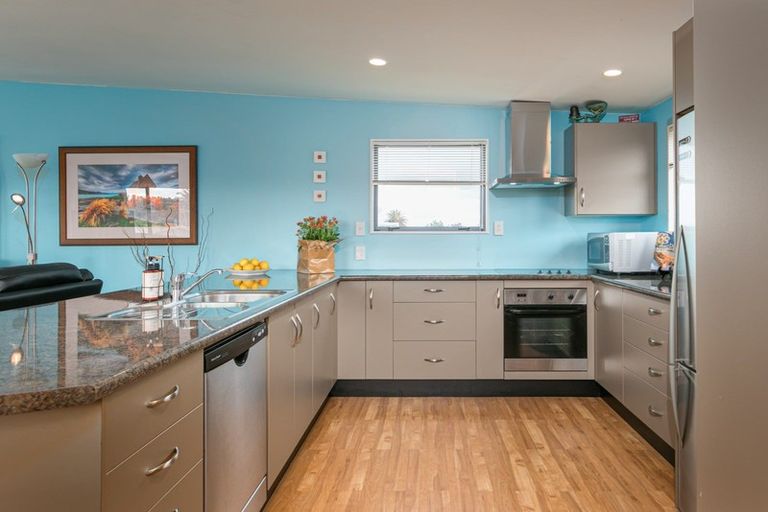 Photo of property in 8 Te Paerahi Road, Porangahau, 4293