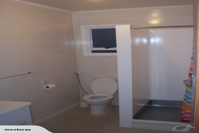 Photo of property in 94-96 Chelwood Street, Takaro, Palmerston North, 4412