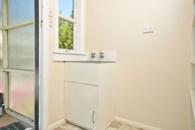 Photo of property in 46 Galloway Street, Hamilton East, Hamilton, 3216