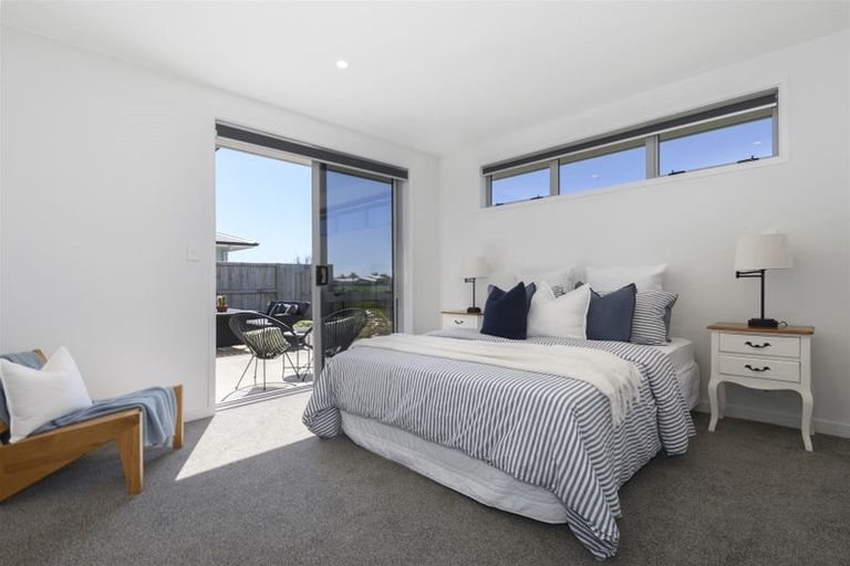 Photo of property in 71 Harding Drive, Papamoa Beach, Papamoa, 3118