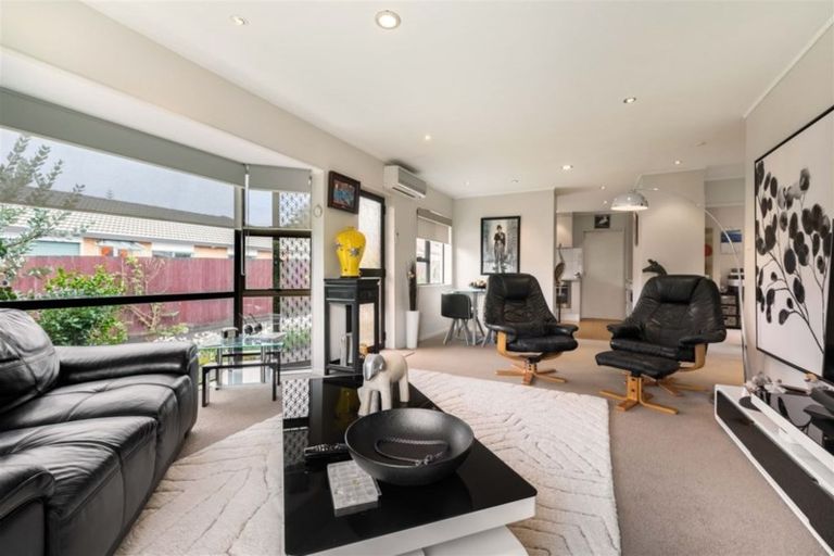 Photo of property in 41a/2 Titirangi Road, New Lynn, Auckland, 0600