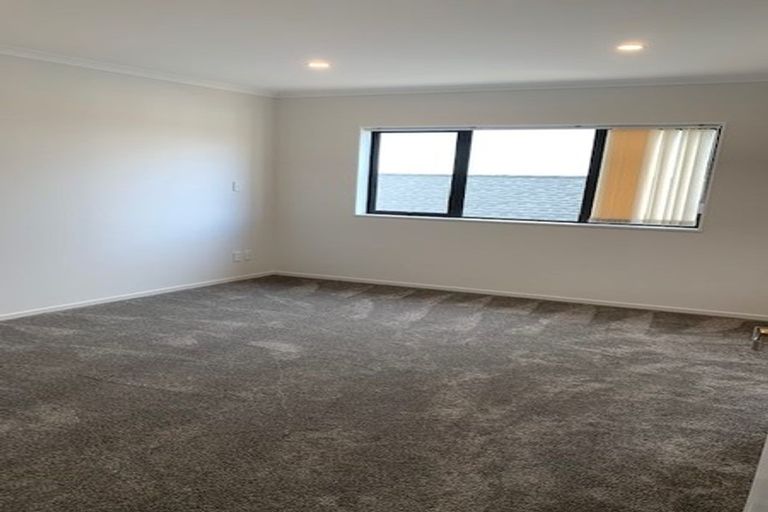 Photo of property in 40 Cooladawson Drive, Flat Bush, Auckland, 2019